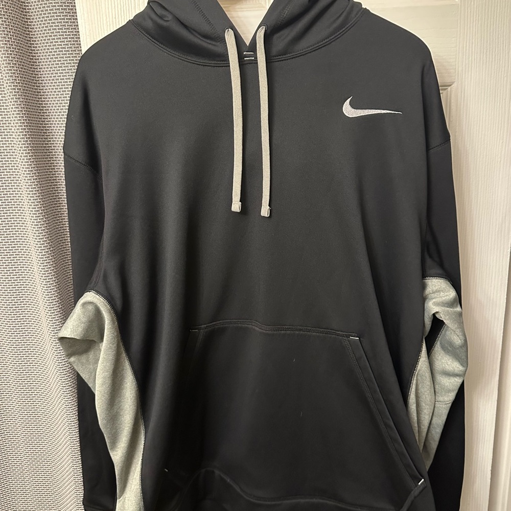Nike Black and Gray Pullover Hoodie